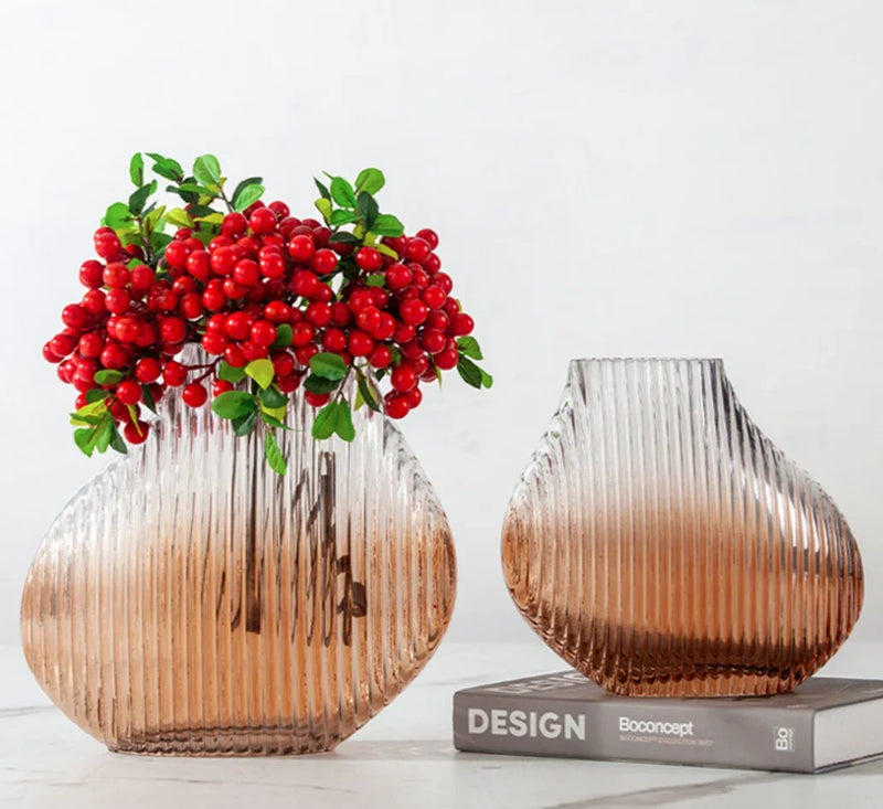 vase en verre soufflé à rayures pour décoration florale créative