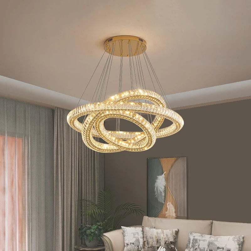 lustre en cristal moderne lumineux pour intérieur élégant