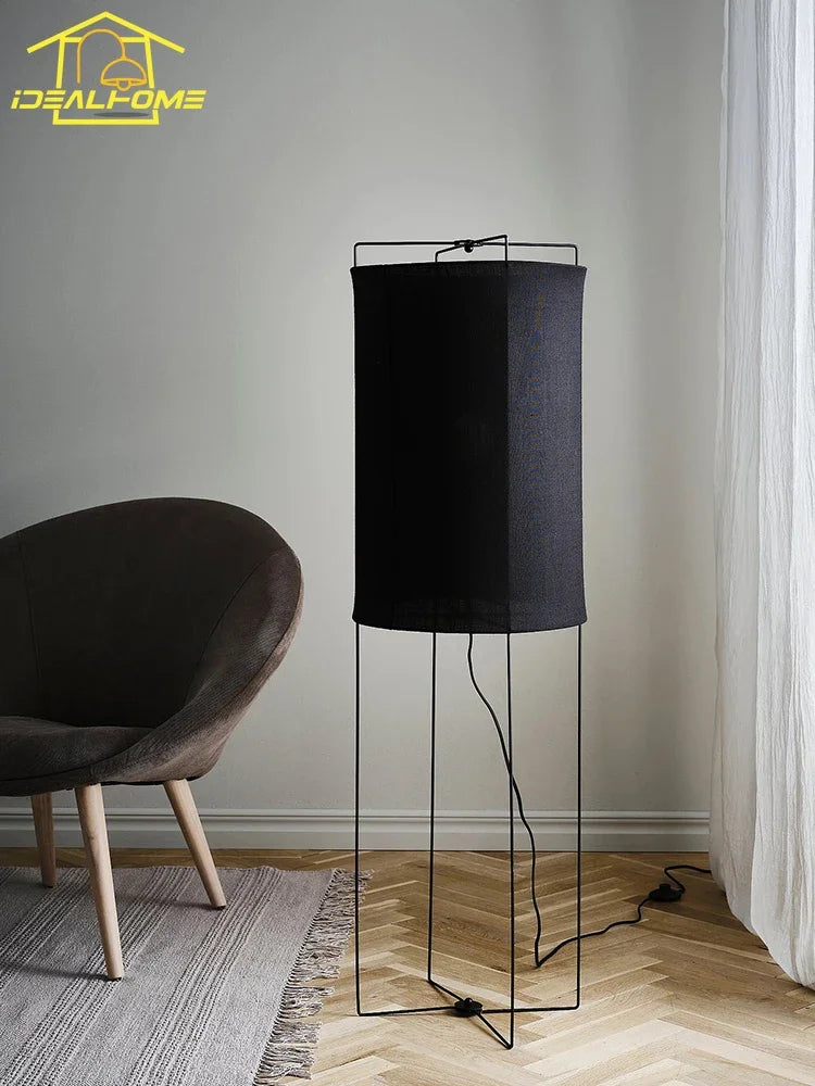 lampe de sol design minimaliste japonais wabi-sabi en tissu pour intérieur