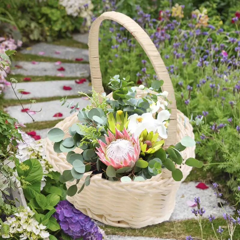 panier en rotin tissé à la main pour fleurs mariage