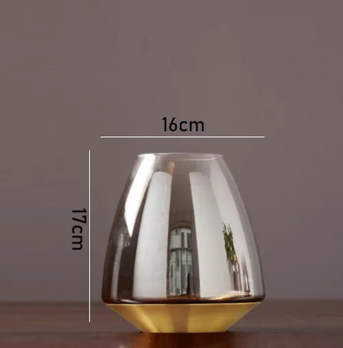 vase en verre moderne avec base métallique pour décoration florale