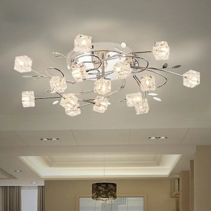 lustre moderne en métal chromé avec cristal et éclairage led