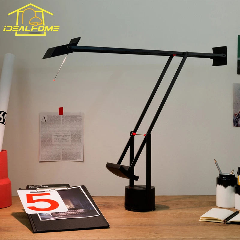 lampe de bureau design danois avec interrupteur mécanique