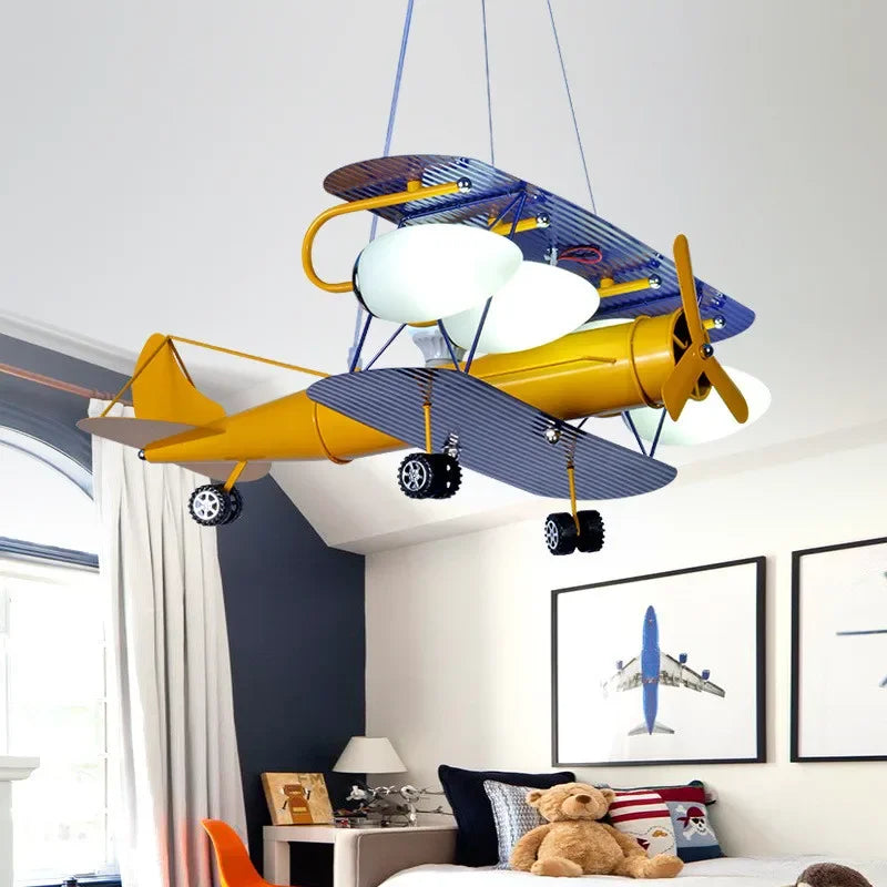 plafonnier led en forme d'avion moderne pour chambre d'enfant