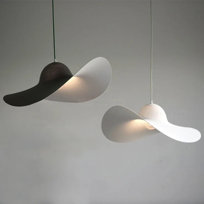 suspension moderne italienne design pour intérieur avec luminaires led