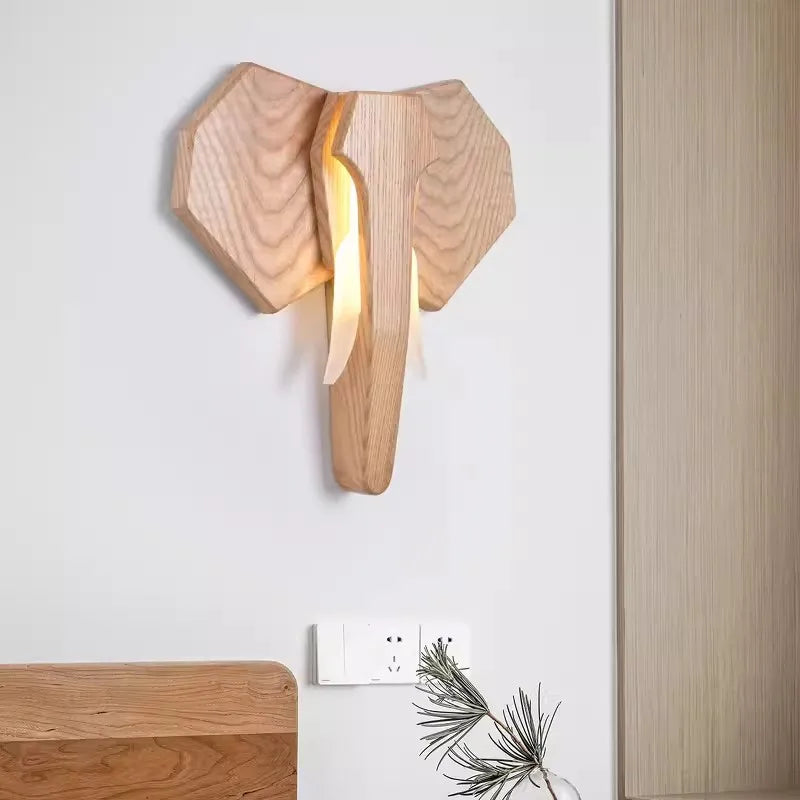 lampe éléphant en bois de frêne style sud-est asiatique