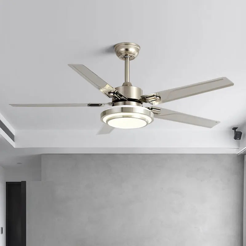 plafonnier ventilateur moderne avec télécommande et éclairage led