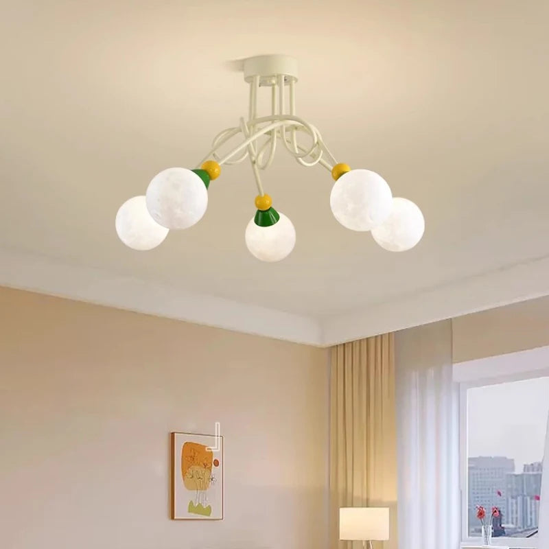 lustre nordique coloré pour chambre d'enfant moderne et simple