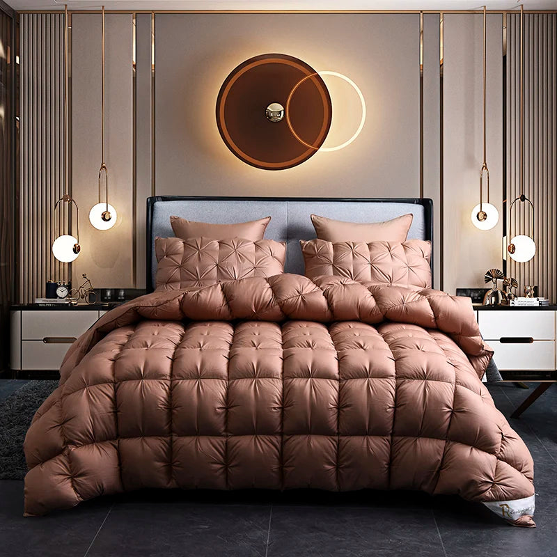 couette en duvet d'oie chaude pour l'hiver et lit confortable