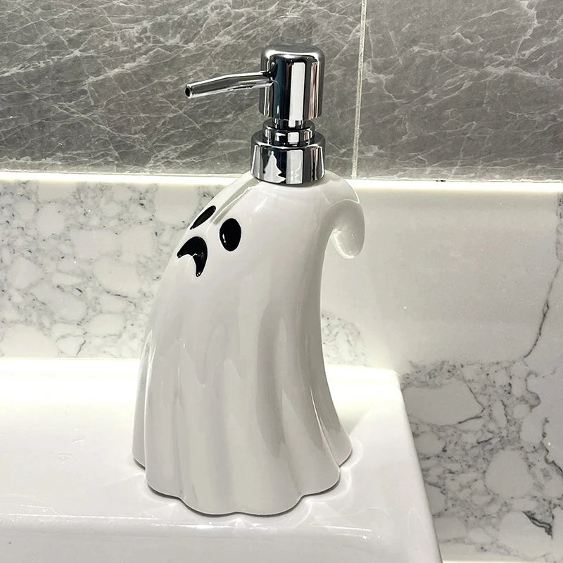 bouteille désinfectant créative pour décorations Halloween salle de bain