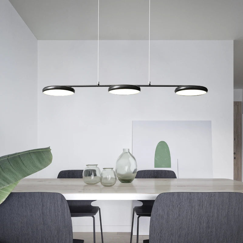 lustre led moderne en cuivre noir pour intérieur élégant