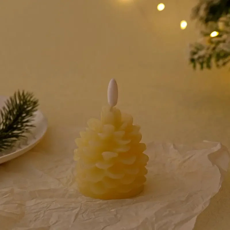 bougie led pomme de pin sans flamme pour décoration intérieure festive