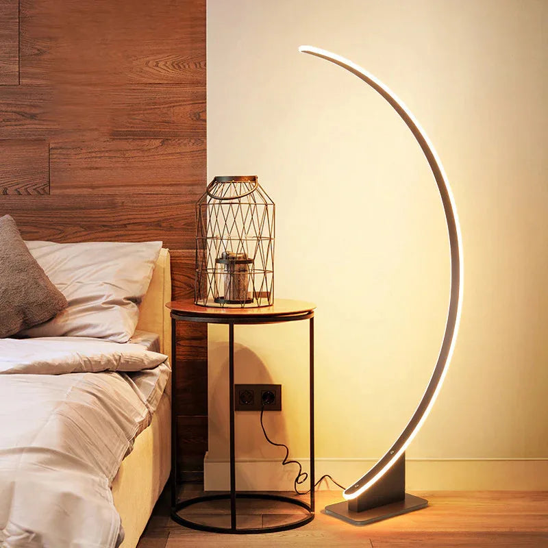 Lampadaire Led en forme d'arc nordique