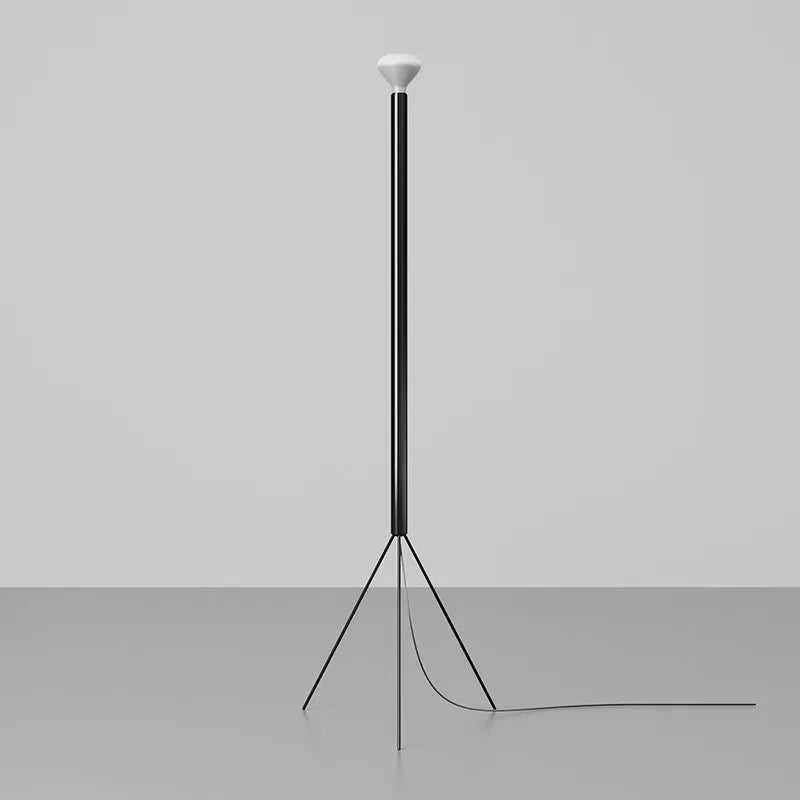 lampadaire design italien artistique pour un intérieur élégant