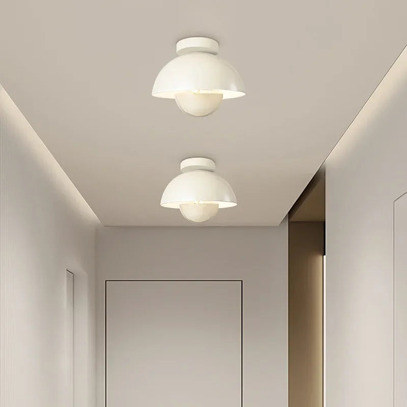 plafonnier led semi-circulaire moderne pour allée balcon escalier