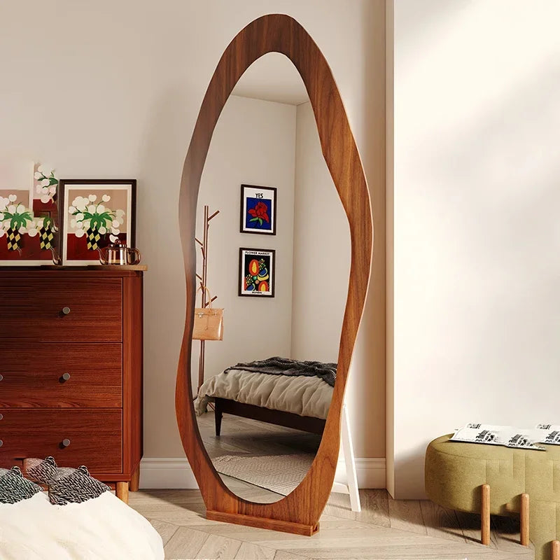 miroir décoratif debout pour maquillage et intérieur