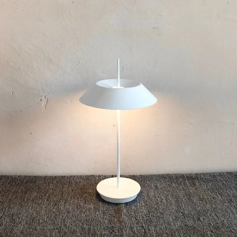 lampe de chevet nordique créative en métal luxe 2024