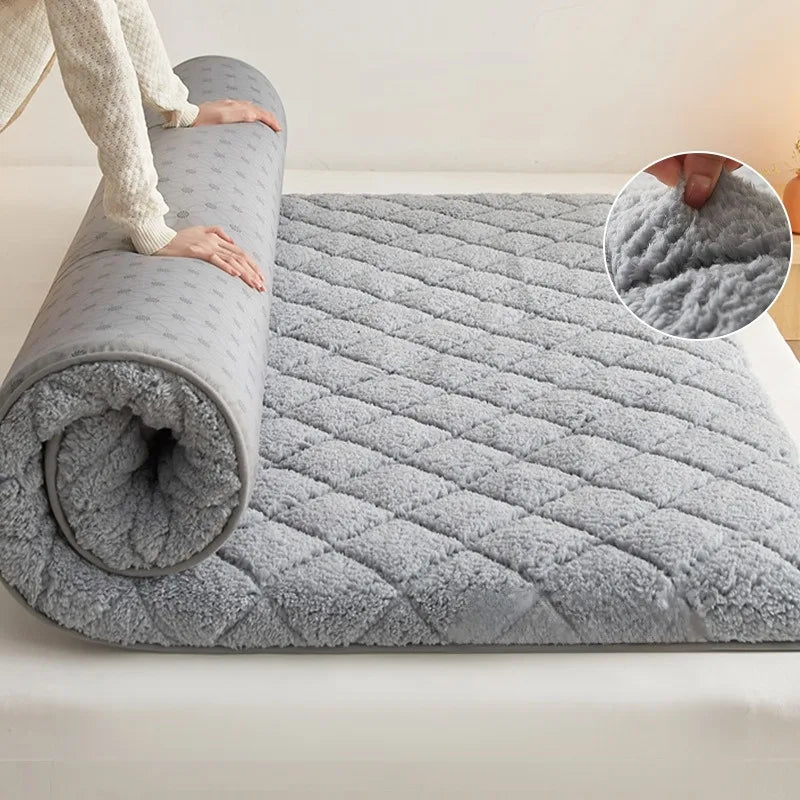 matelas pliant épaissi en velours pour dortoir ou chambre