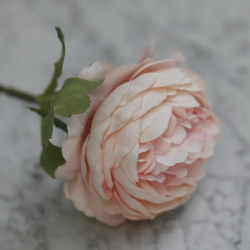 fleurs en tissu de soie pour décorations florales et bouquets