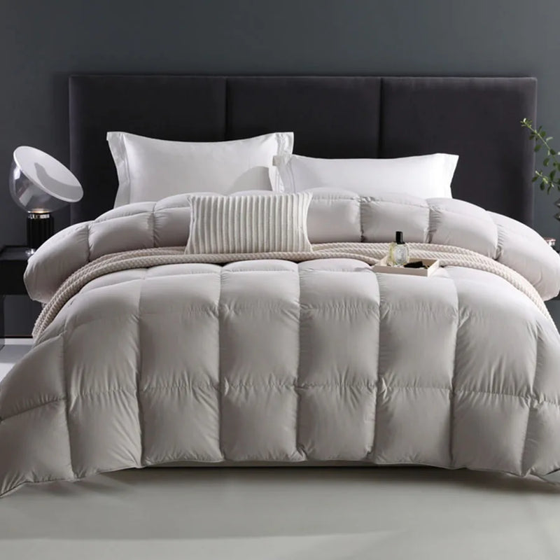 couette en duvet d'oie ultra douce pour lit king et queen taille quatre saisons