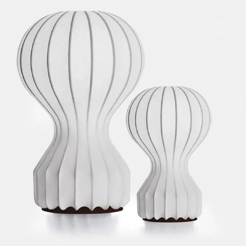 lampe à poser design italien en tissu pour intérieur