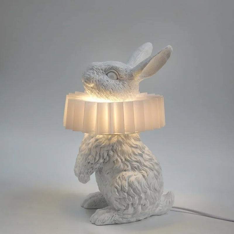 lampe de table créative en résine avec écharpe de lapin décorative