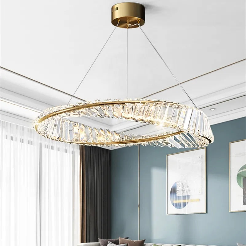 lustre de luxe en cristal pour un éclairage raffiné