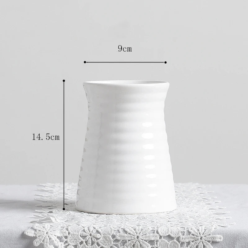 vase en céramique pour fleurs décoration intérieure et bureau