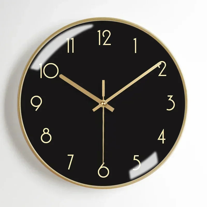 horloge-murale-moderne-en-m-tal-esth-tique-et-silencieuse-6.png