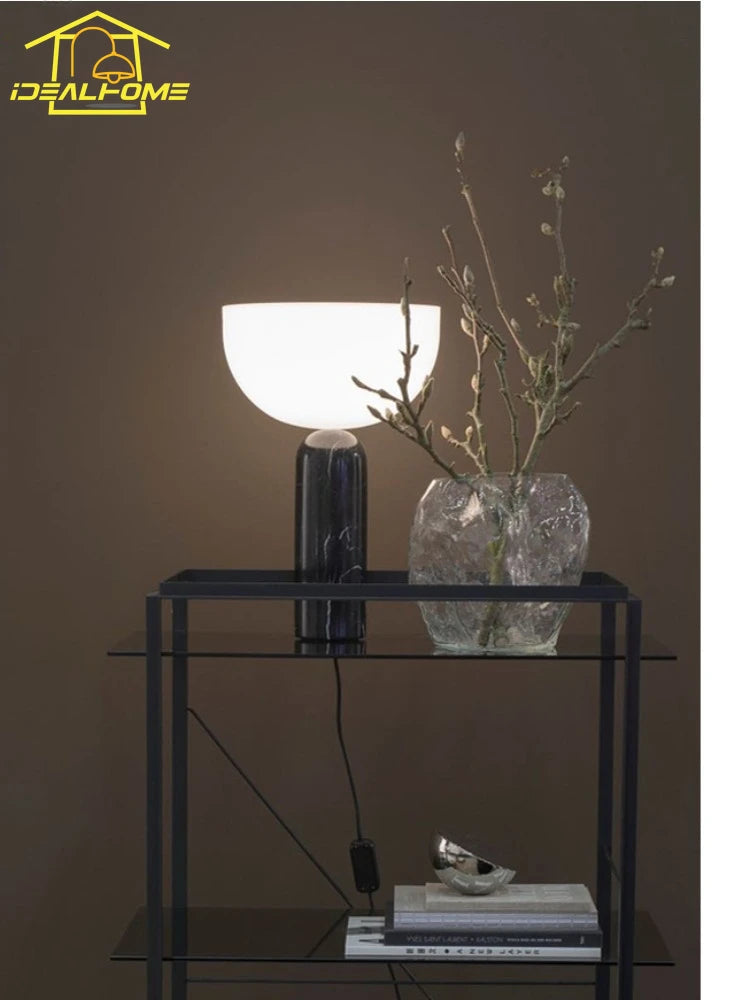 lampe-de-table-champignon-design-danois-en-marbre-lumineux-minimaliste-1.png