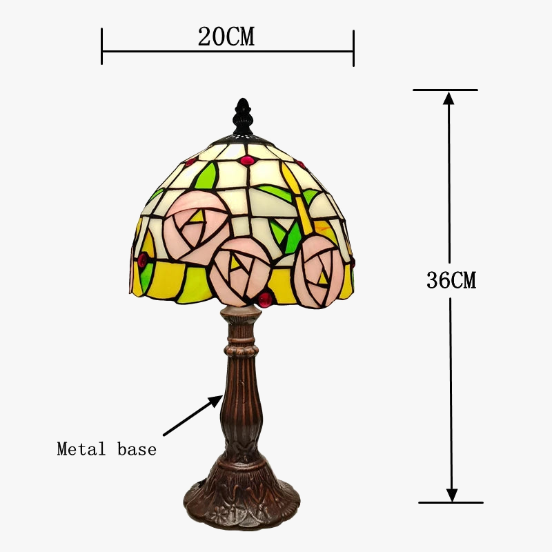 lampe-poser-de-style-tiffany-pour-une-ambiance-chaleureuse-2.png