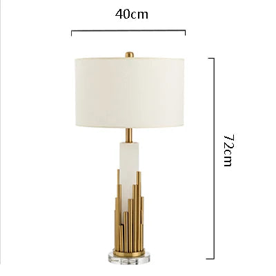 lampe-poser-design-luxe-en-marbre-et-tissu-m-tallique-moderne-7.png