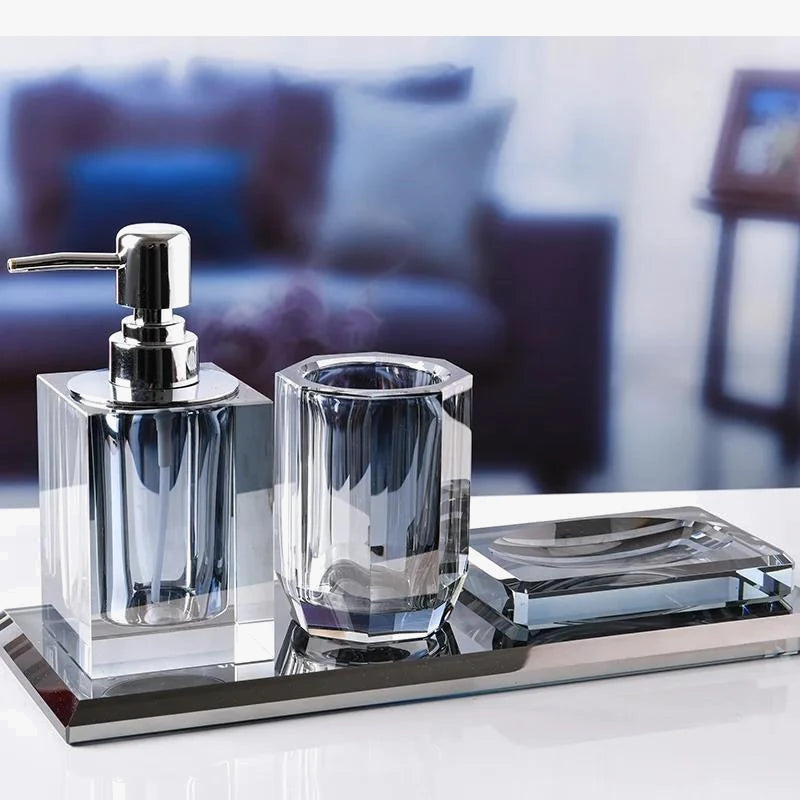 lot-de-flacons-en-verre-pour-savon-et-accessoires-de-salle-de-bain-0.png