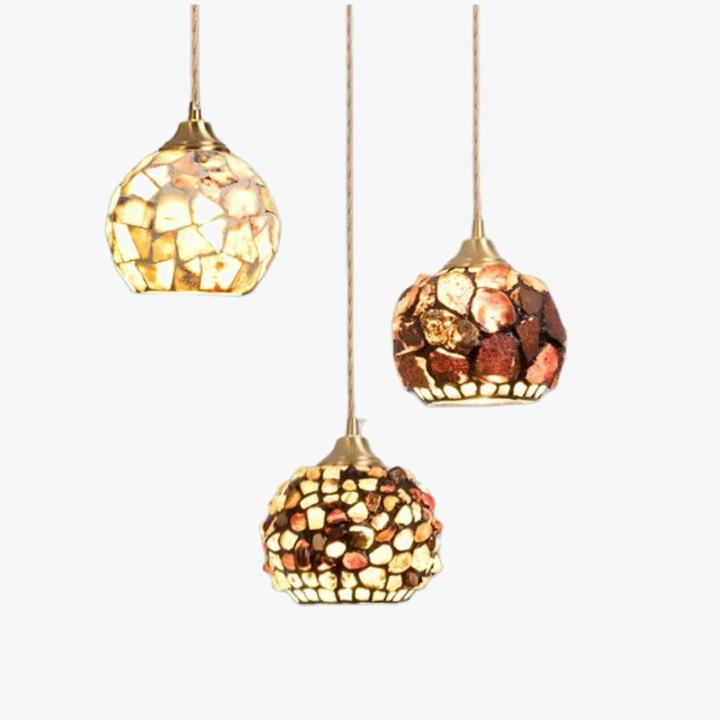 lustre-en-verre-coquillage-pour-un-d-cor-boh-me-nordique-0.png