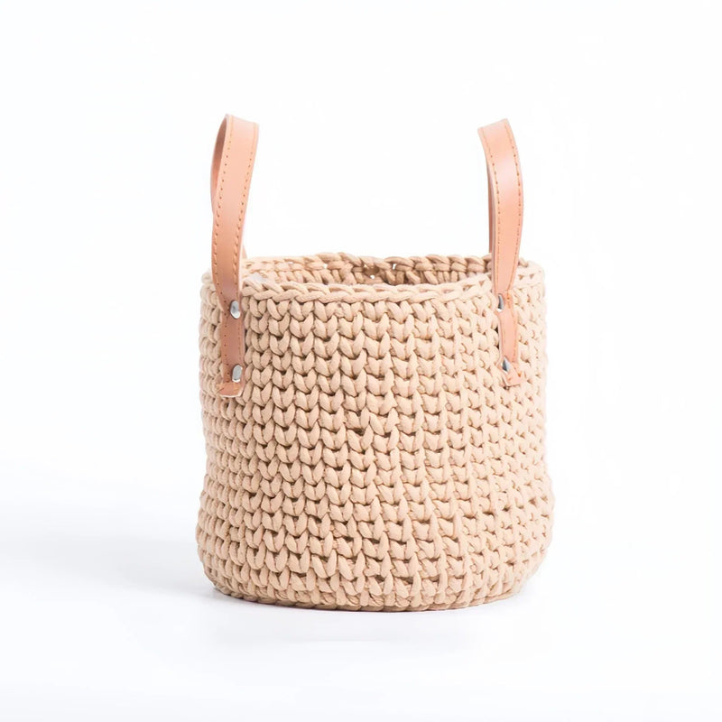 panier-de-rangement-tricot-la-main-en-coton-avec-poign-e-en-cuir-5.png