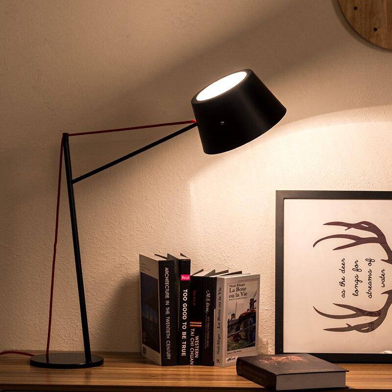 Lampe de bureau noire design tactile - Lub Référence : CD_Lu33J